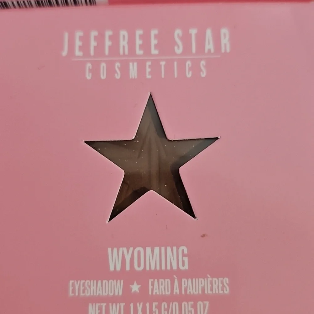 Jeffree Star Artistry Singles Pressed Pigment Eye Shadow - pick one - Various